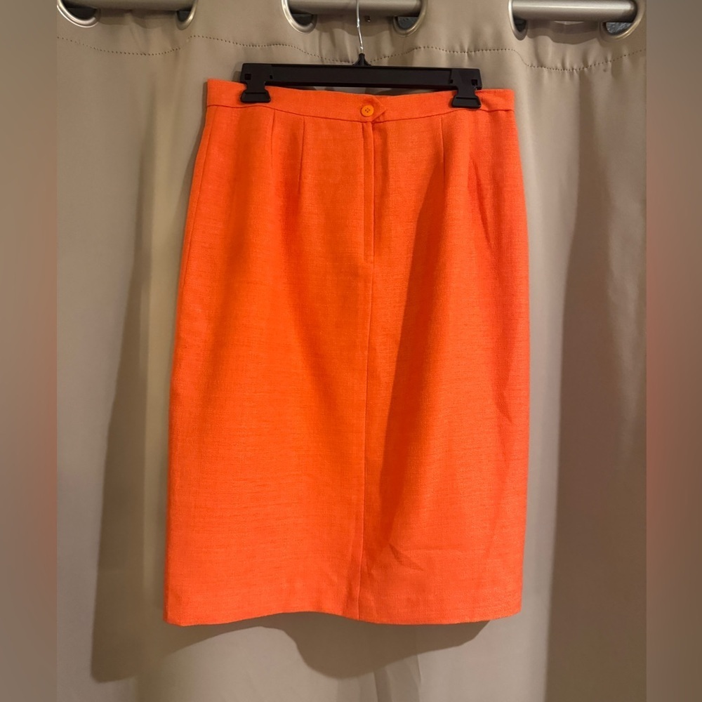 Elegant Orange Women's Pencil Skirt - Picture 2 of 6
